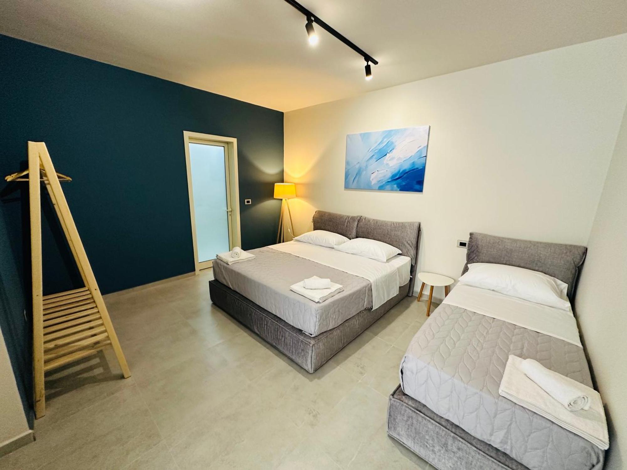 Stay-Five Rooms & Apartments Shkodër 외부 사진