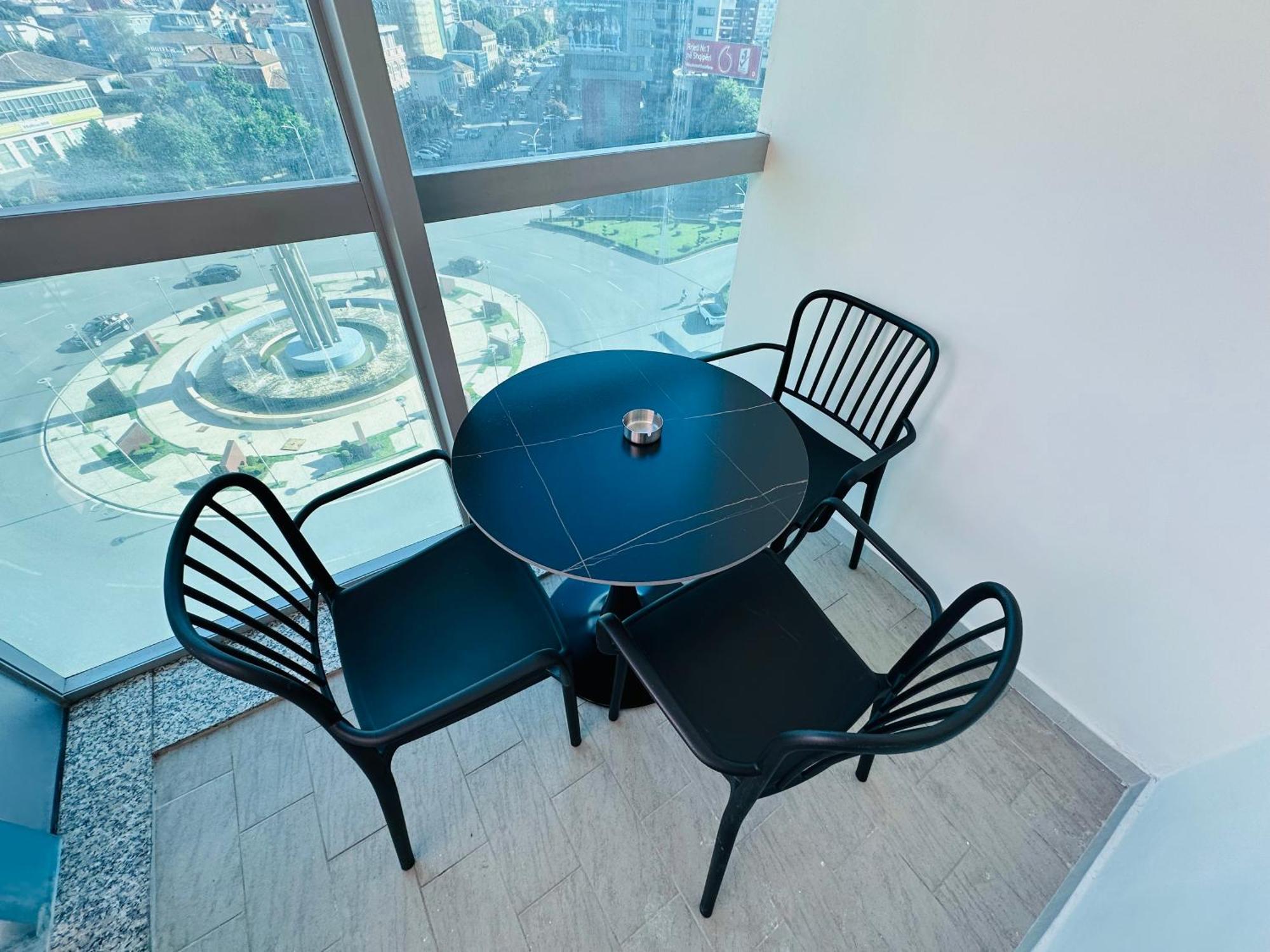 Stay-Five Rooms & Apartments Shkodër 외부 사진