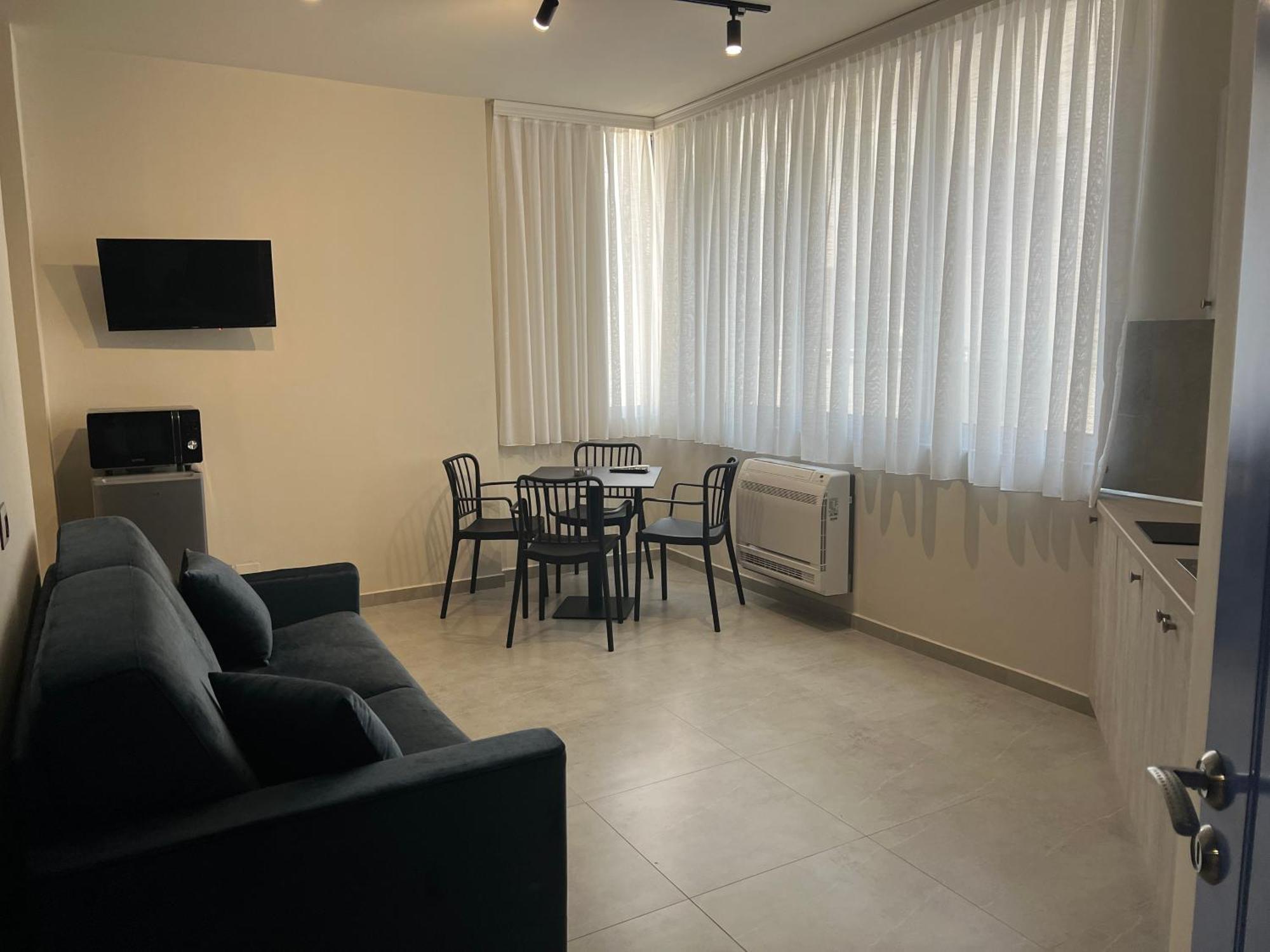 Stay-Five Rooms & Apartments Shkodër 외부 사진