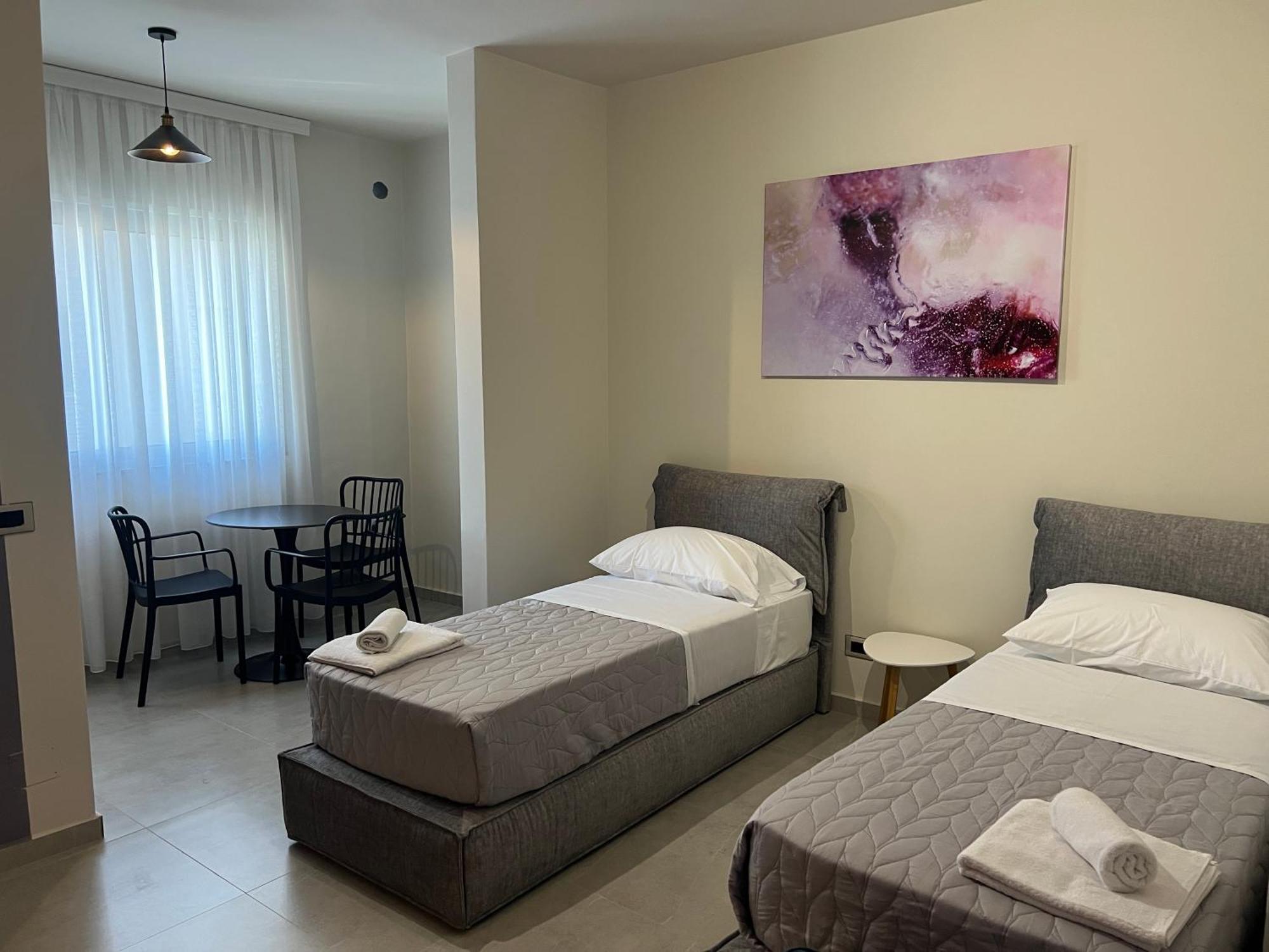 Stay-Five Rooms & Apartments Shkodër 외부 사진