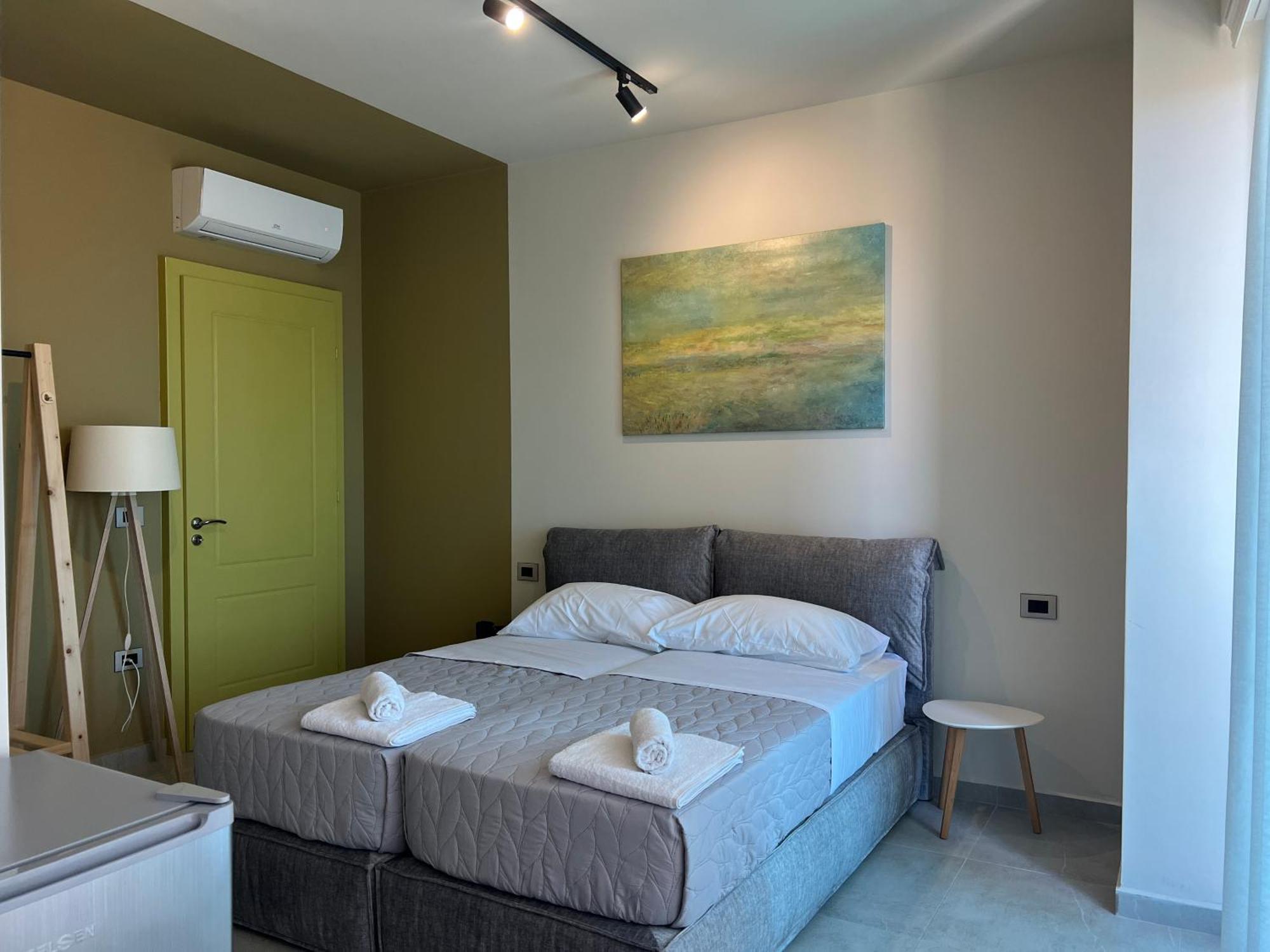 Stay-Five Rooms & Apartments Shkodër 외부 사진