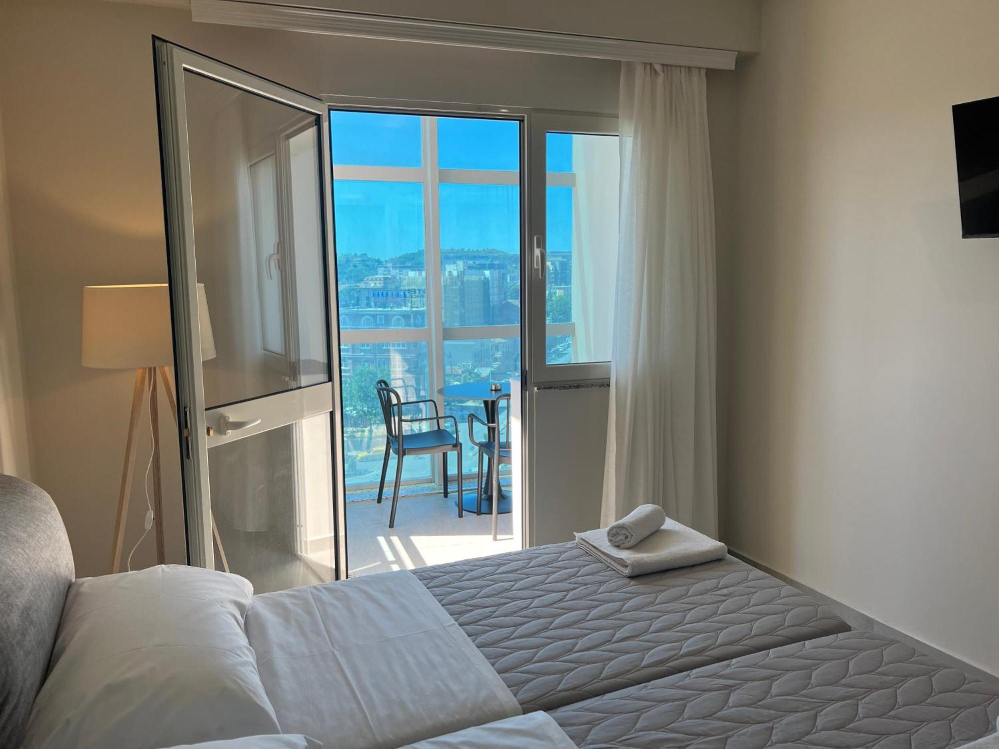 Stay-Five Rooms & Apartments Shkodër 외부 사진