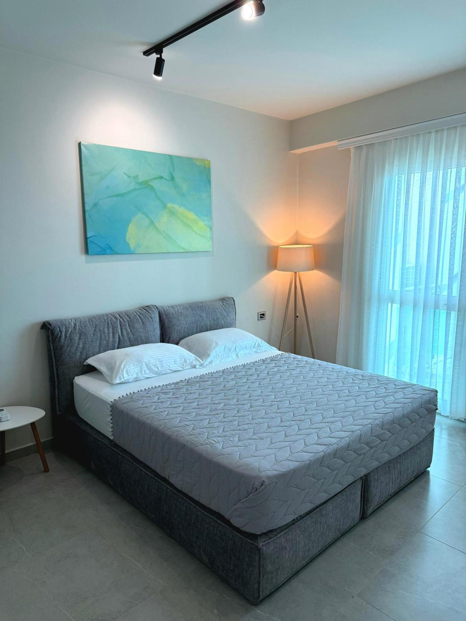 Stay-Five Rooms & Apartments Shkodër 외부 사진