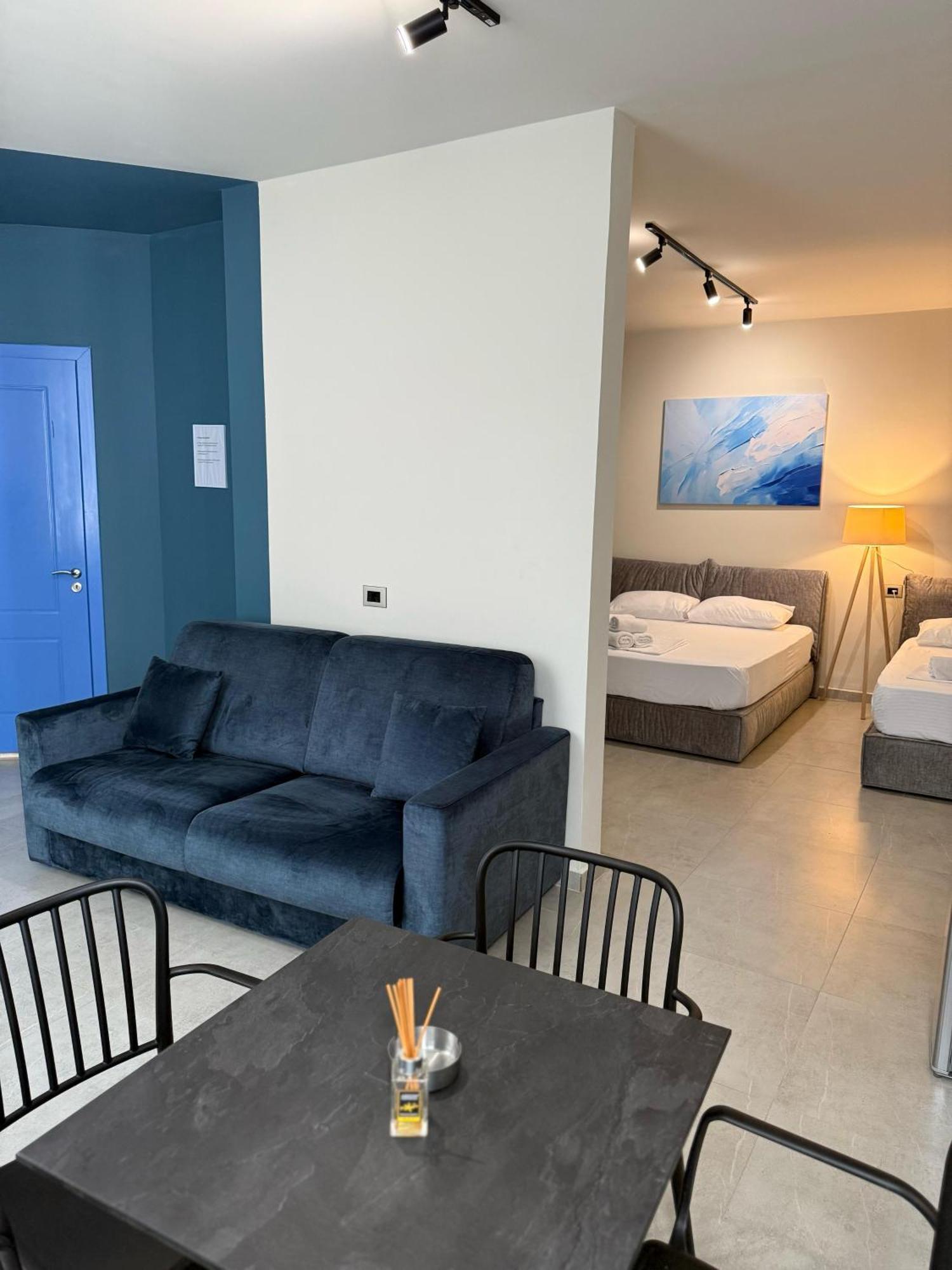 Stay-Five Rooms & Apartments Shkodër 외부 사진